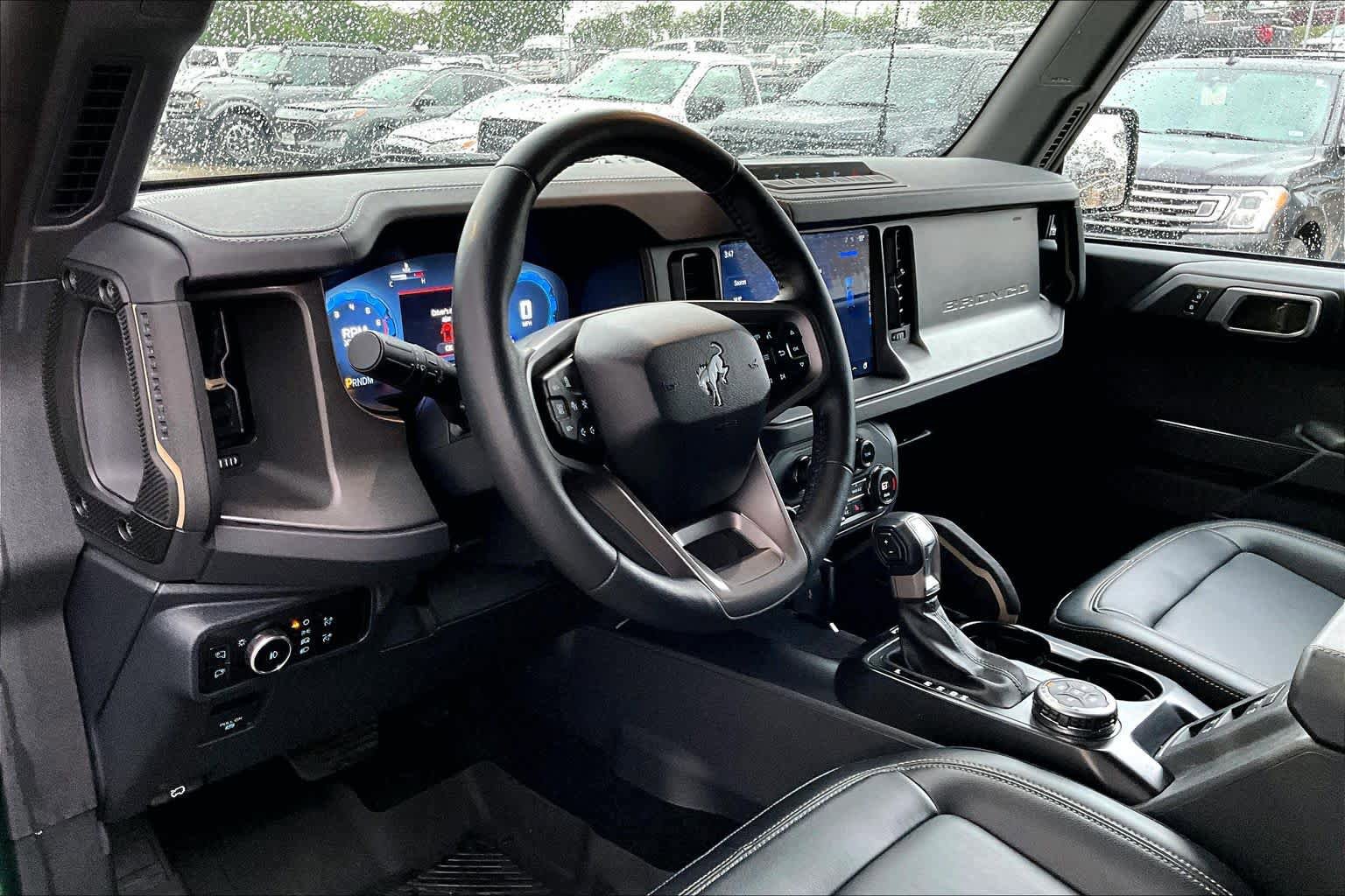 Certified 2025 Ford Bronco Badlands AWD/4WD image 18