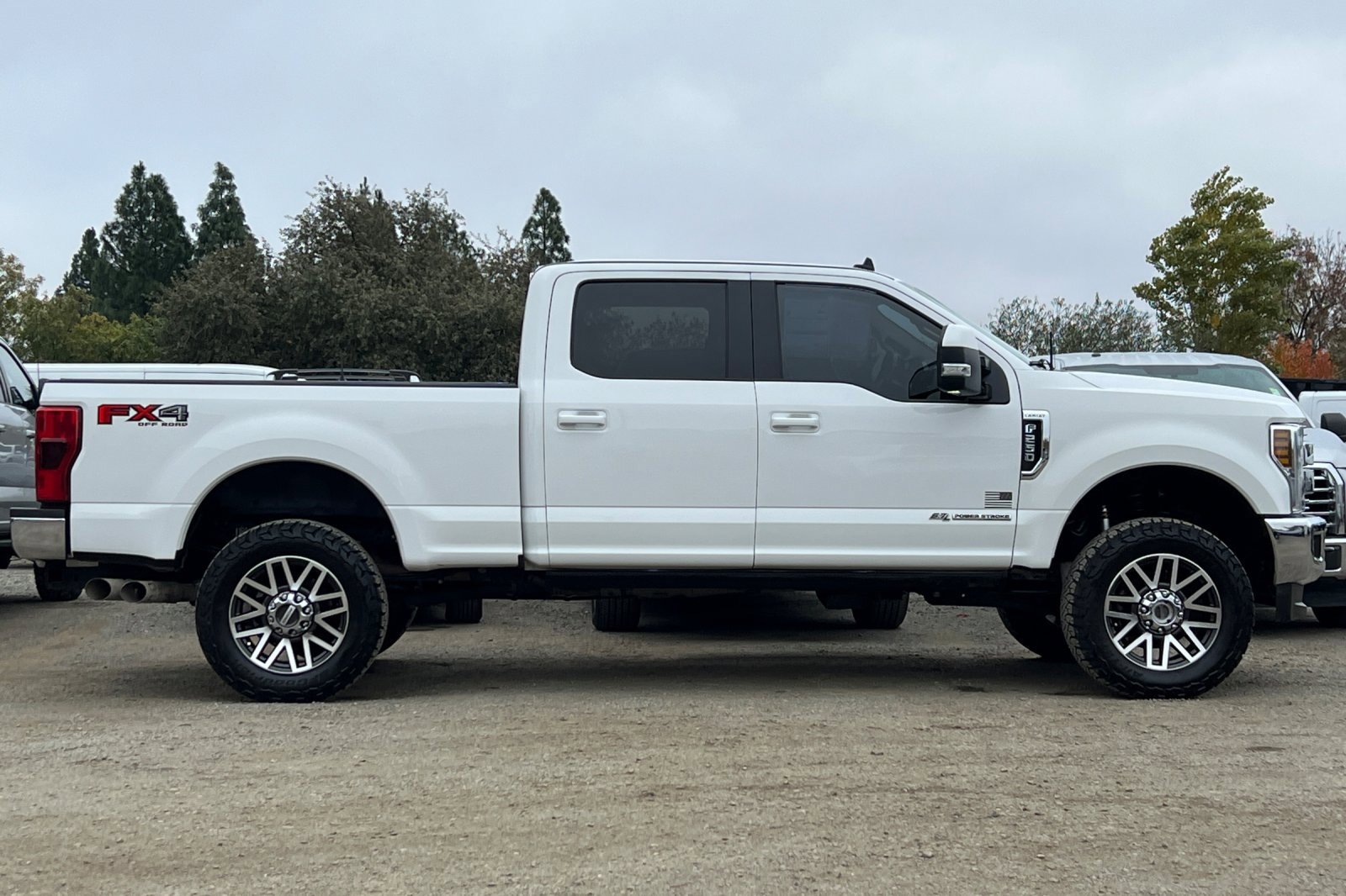 Certified 2019 Ford F250 Lariat image 3