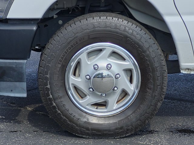 Certified 2024 Ford E-350 and Econoline 350 Super Duty w/ Power Windows & Locks Group RWD image 9