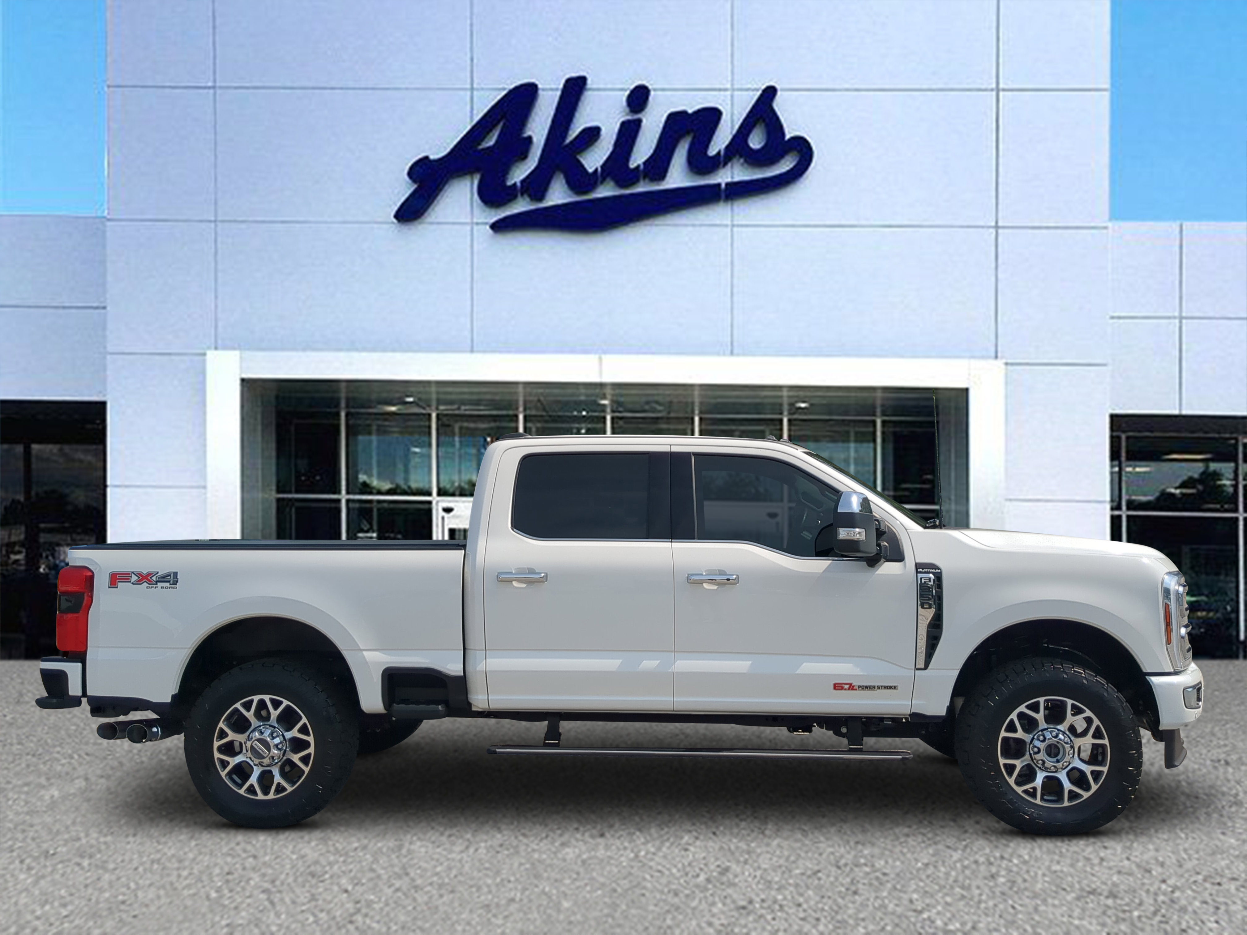 Certified 2024 Ford F350 Platinum AWD/4WD image 1