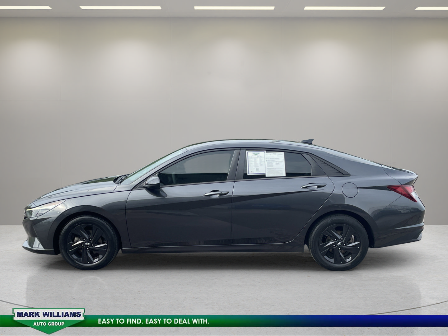 Used 2021 Hyundai Elantra SEL FWD image 6