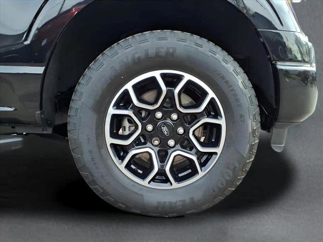 Certified 2022 Ford F150 XLT w/ Equipment Group 302A High image 10