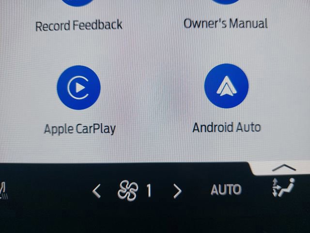 Certified 2025 Ford Explorer Platinum w/ Ultimate Package image 22