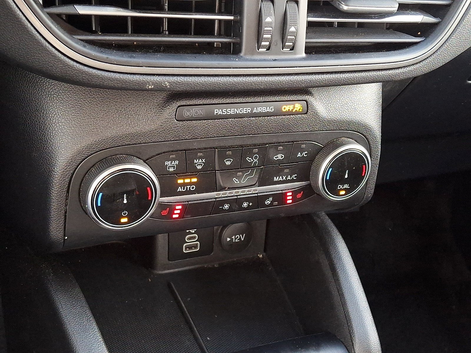 Certified 2024 Ford Escape Active AWD/4WD image 14