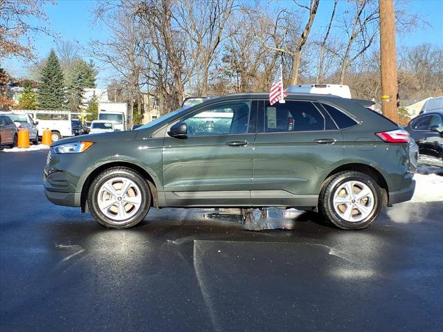 Certified 2024 Ford Edge SE image 17