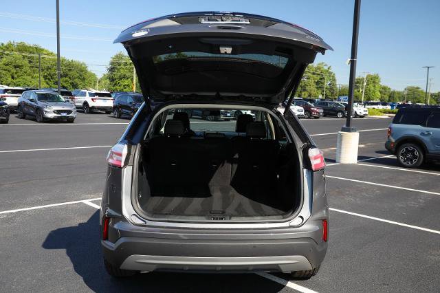 Certified 2024 Ford Edge SEL w/ Convenience Package AWD/4WD image 11