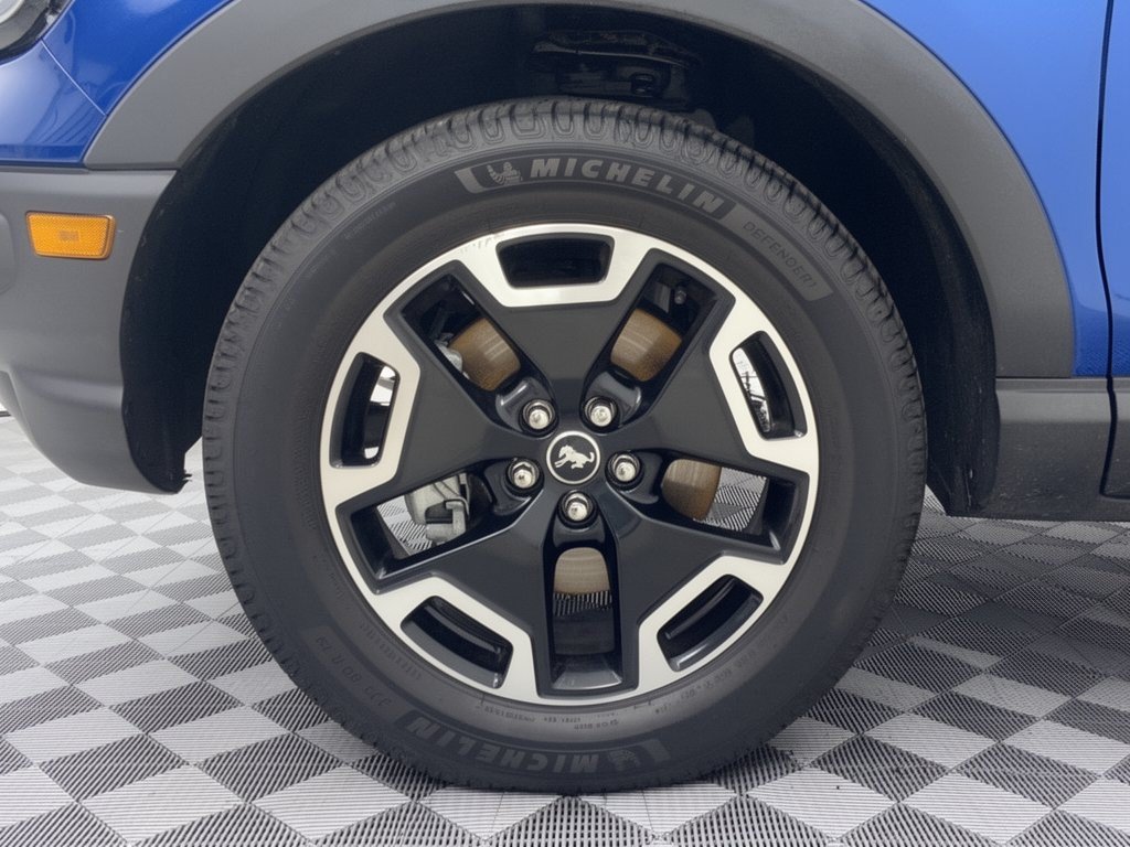 Certified 2023 Ford Bronco Sport Outer Banks AWD/4WD image 13