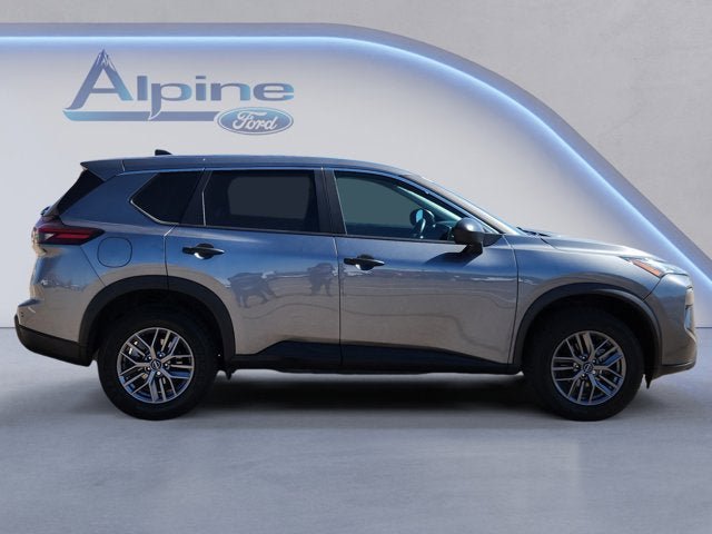 Used 2024 Nissan Rogue S AWD/4WD image 6