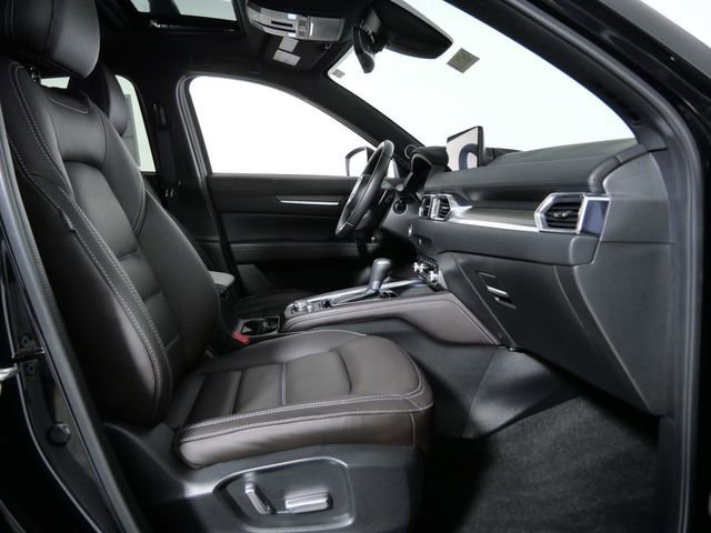 Used 2025 MAZDA CX-5 Signature image 11