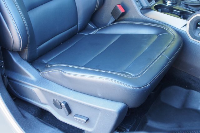 Certified 2025 Ford Bronco Badlands AWD/4WD image 12