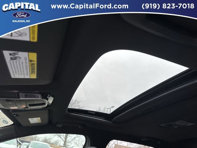 Used 2022 Hyundai Santa Cruz SEL Premium image 24