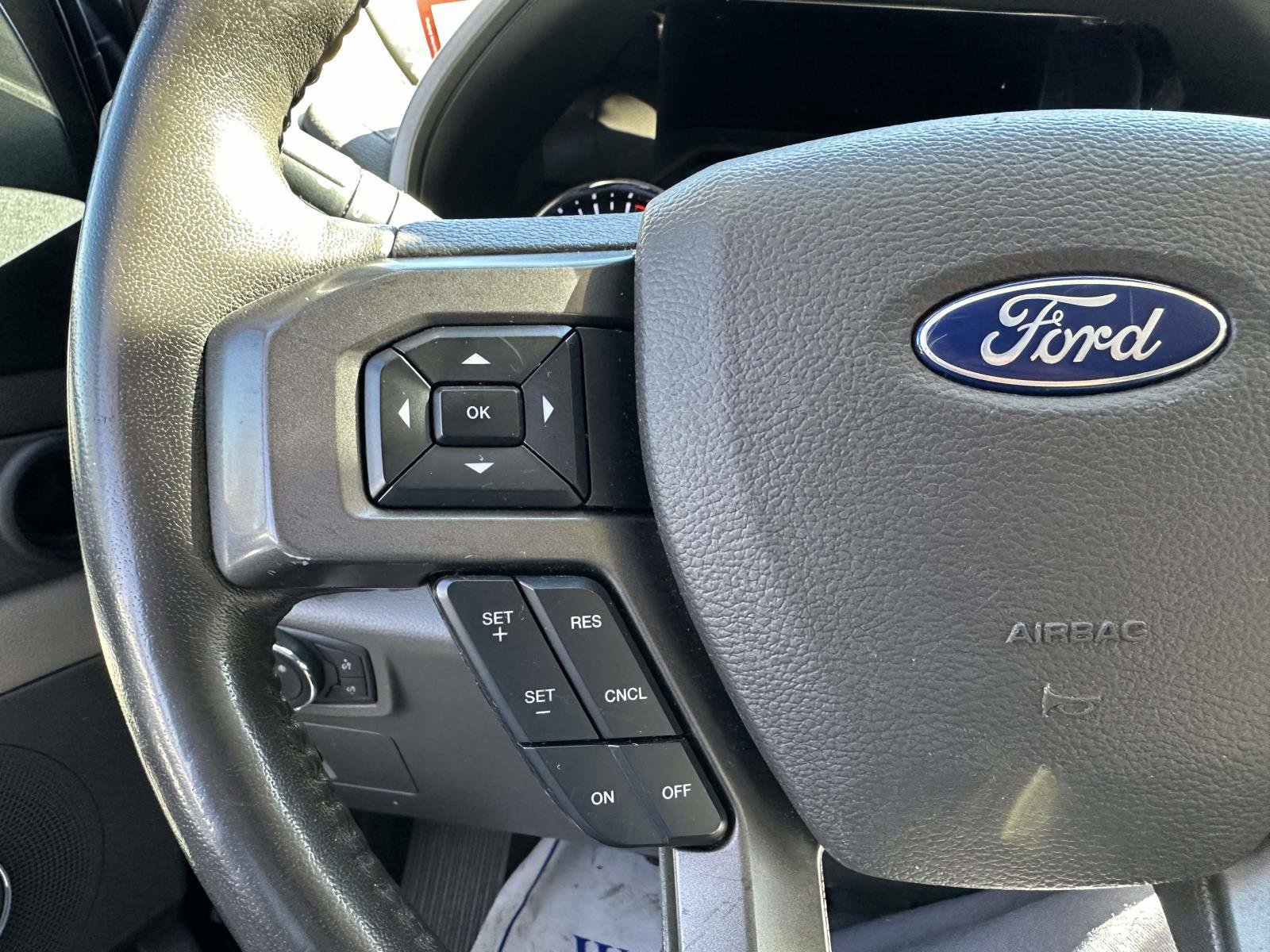 Certified 2020 Ford Expedition Max XLT w/ Equipment Group 202A image 32