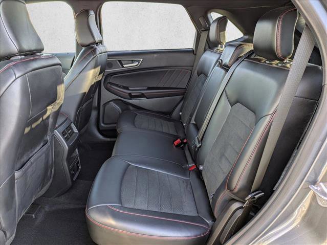 Certified 2023 Ford Edge ST-Line image 17