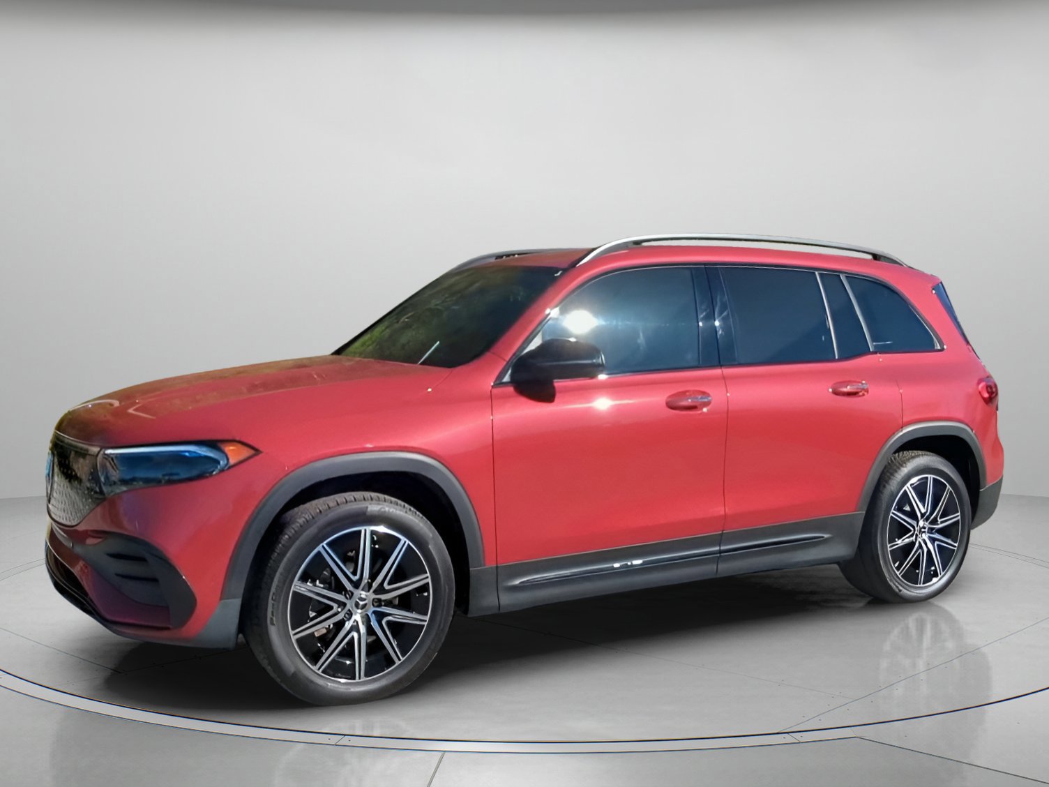 Used 2024 Mercedes-Benz EQB 300 4MATIC image 6