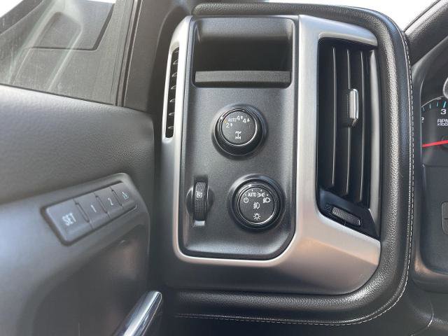 Used 2018 GMC Sierra 1500 SLT w/ SLT Premium Package AWD/4WD image 15