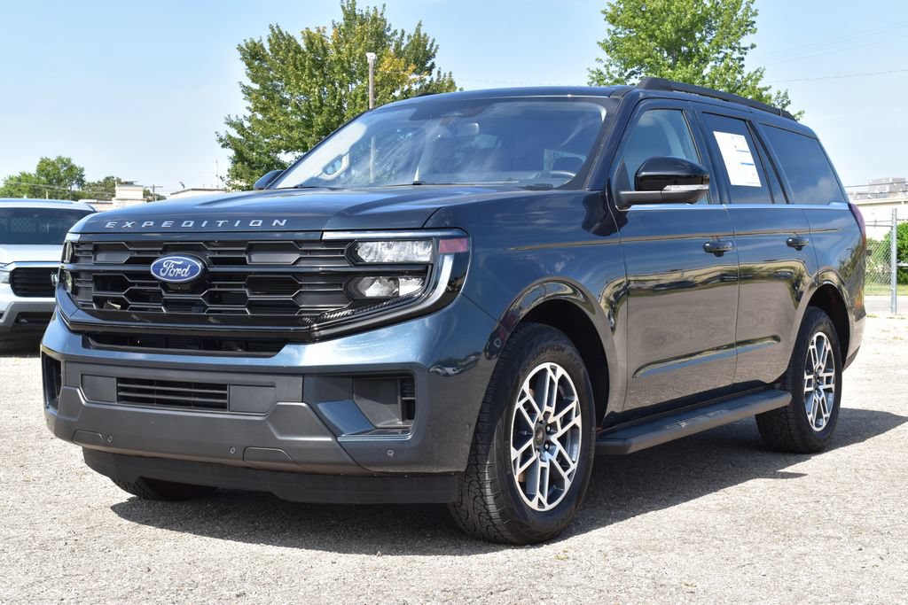 Certified 2025 Ford Expedition Active