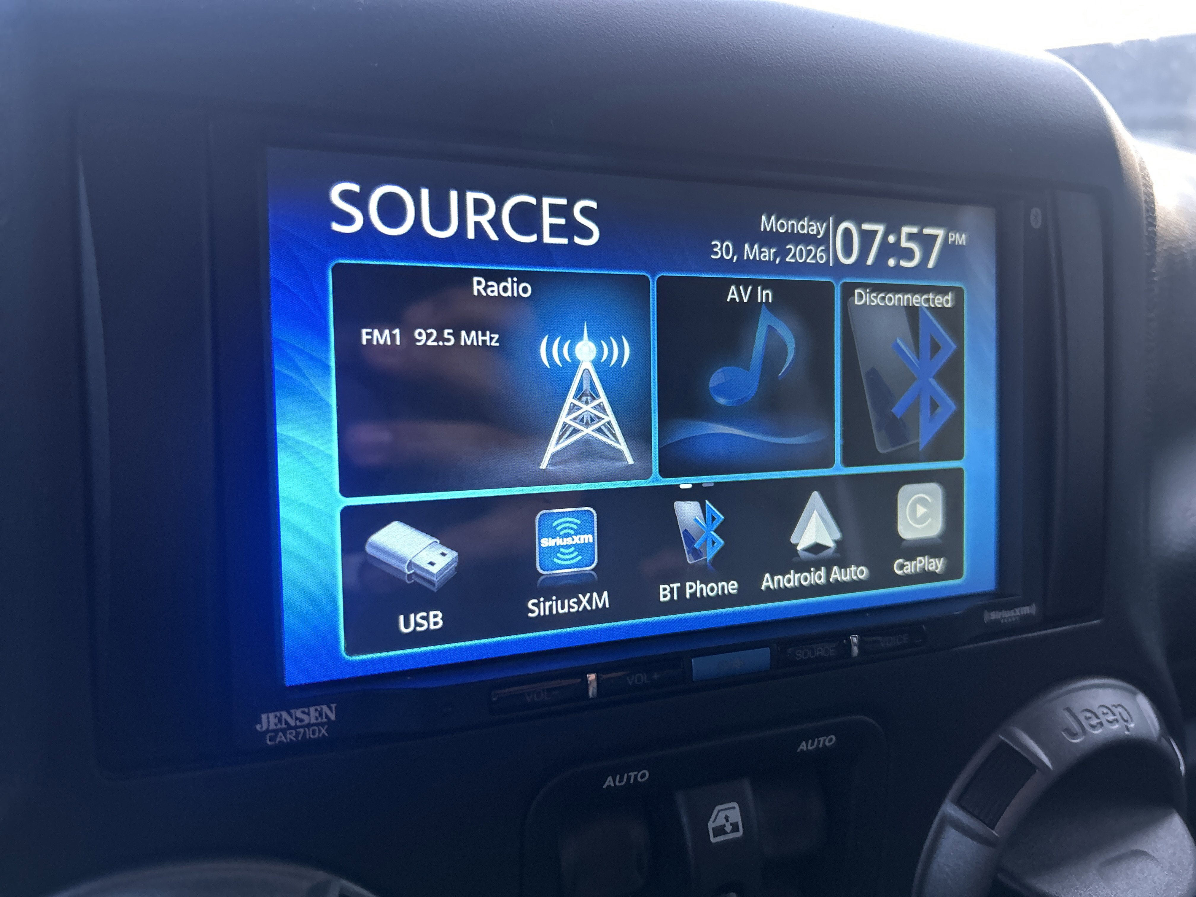 Used 2018 Jeep Wrangler Unlimited Sport S image 21