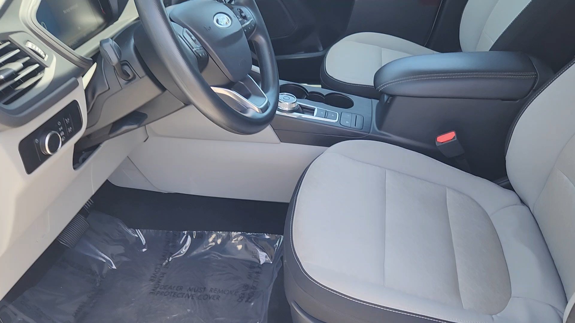 Certified 2025 Ford Escape Active AWD/4WD image 19