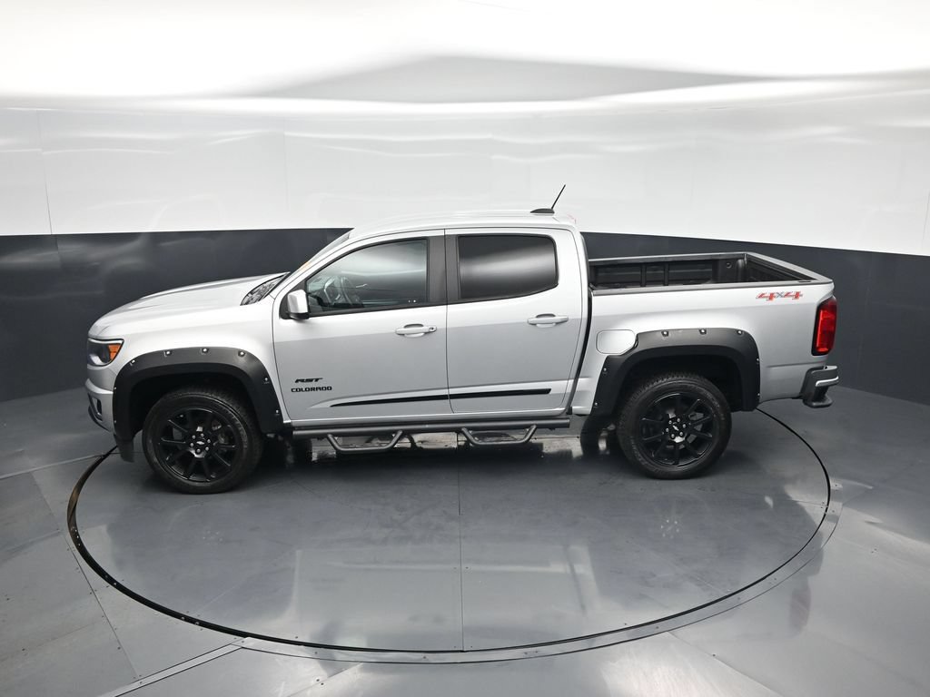 Used 2020 Chevrolet Colorado LT w/ Colorado RST Special Edition AWD/4WD image 37