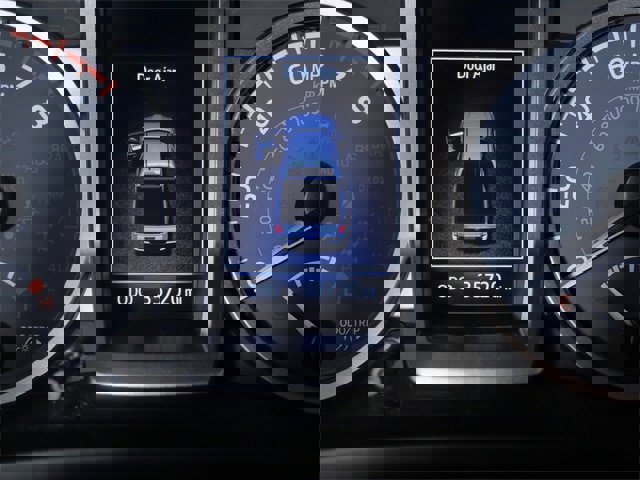 Used 2021 Toyota Tacoma Limited image 19