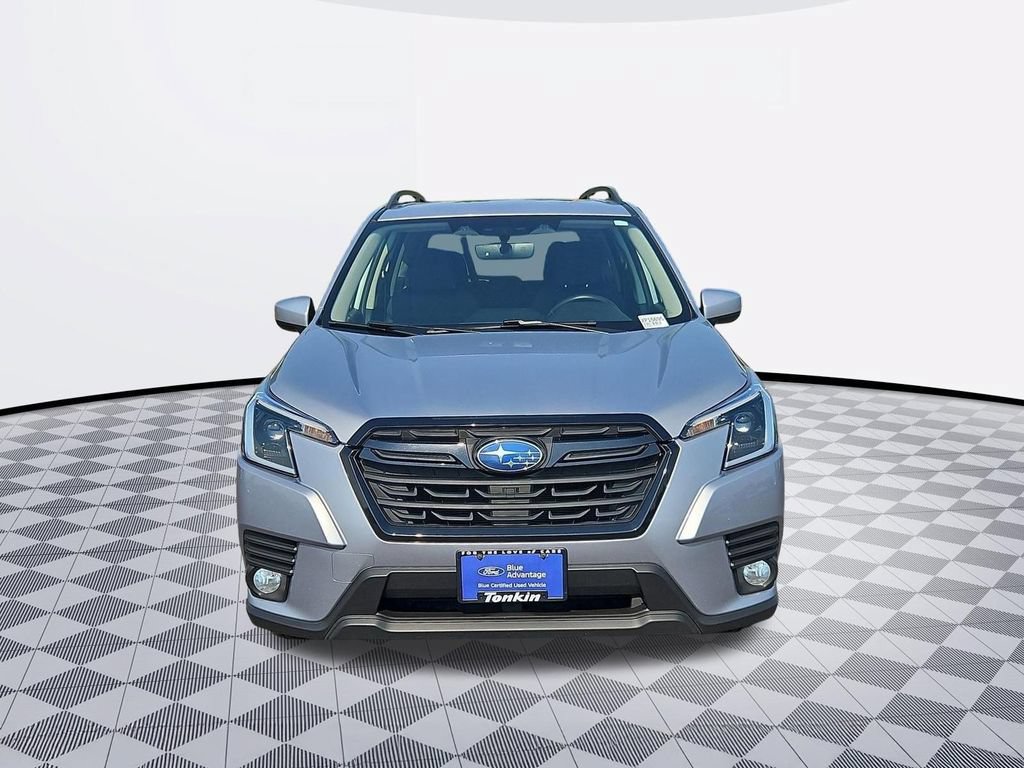 Used 2023 Subaru Forester Premium AWD/4WD image 8
