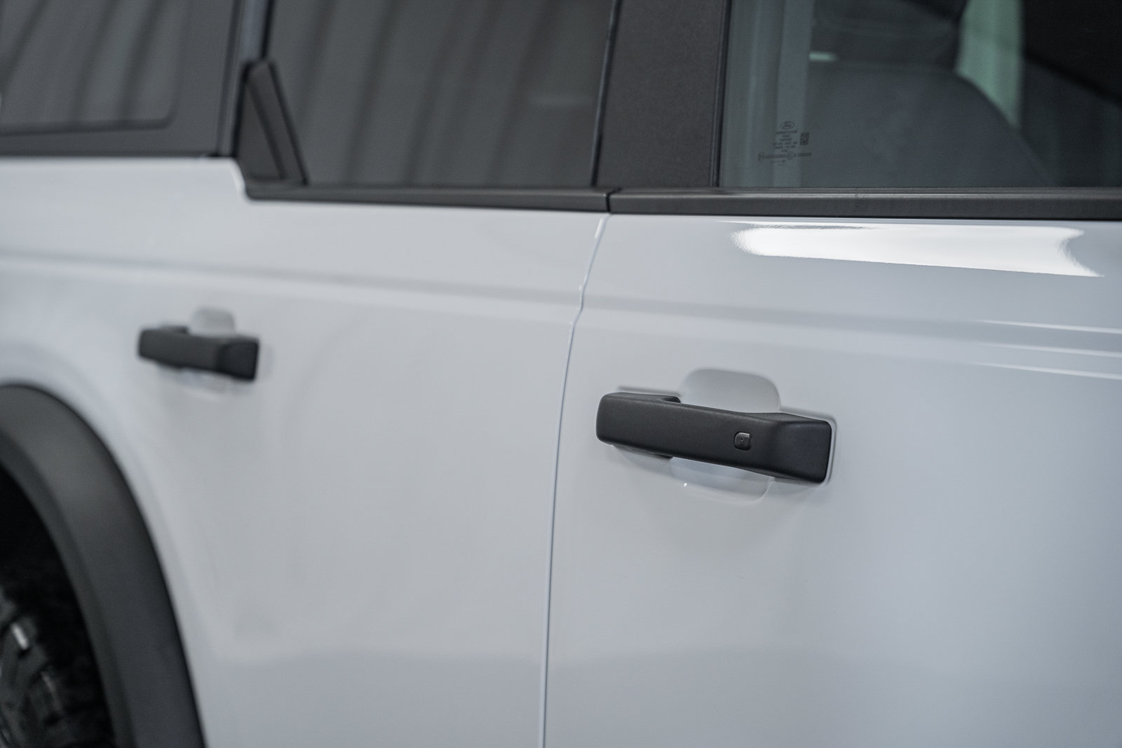 Certified 2025 Ford Bronco Badlands AWD/4WD image 14
