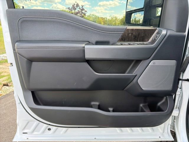 Certified 2024 Ford F350 Lariat w/ Lariat Ultimate Package AWD/4WD image 30