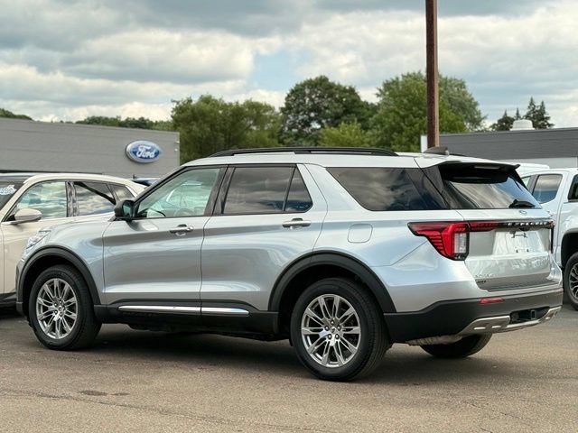 Certified 2025 Ford Explorer Active w/ Active Comfort Package AWD/4WD image 41