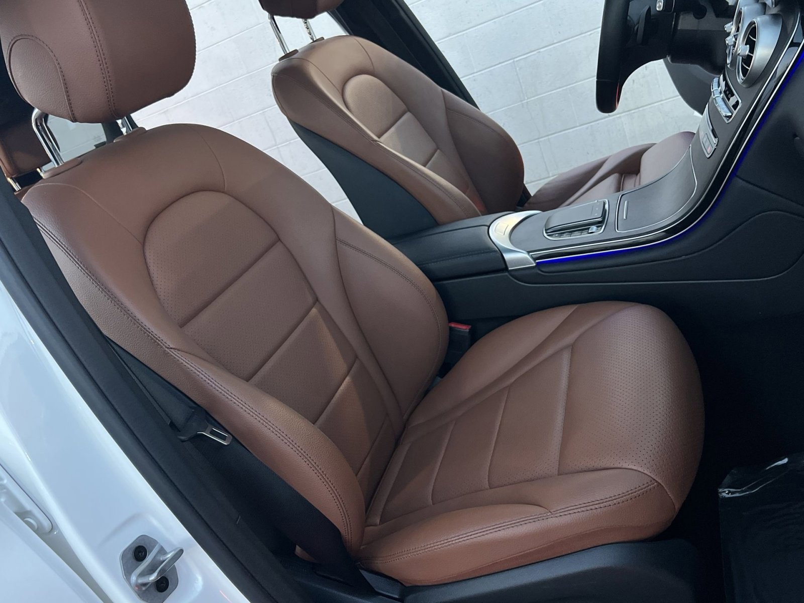 Used 2021 Mercedes-Benz GLC 300 GLC 300 image 26