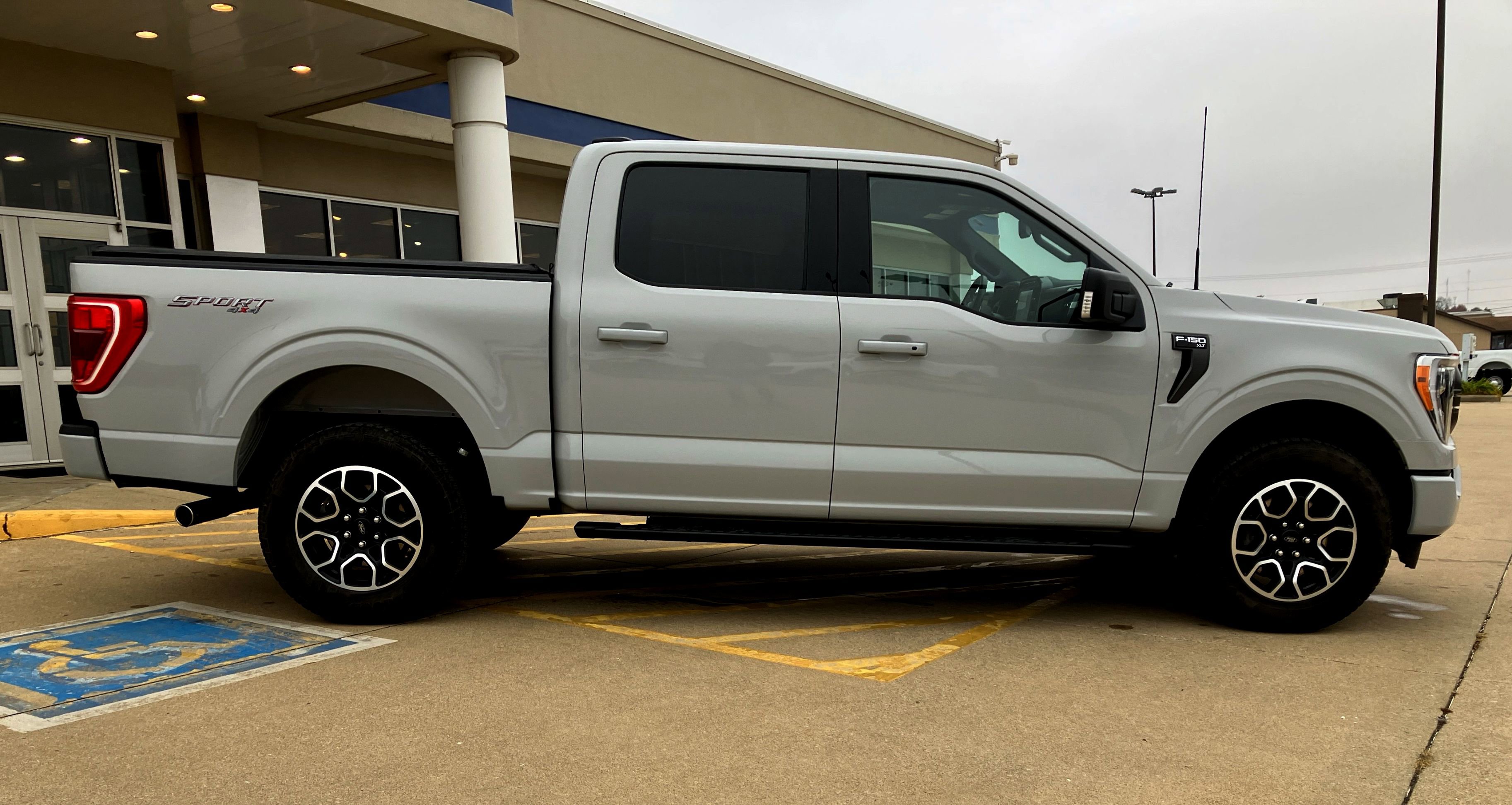 Certified 2023 Ford F150 XLT w/ Equipment Group 302A High image 8