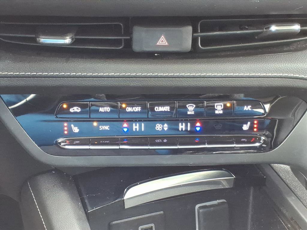 Used 2023 Buick Envision Essence image 15