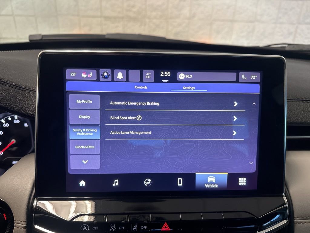 Used 2022 Jeep Compass Limited image 32