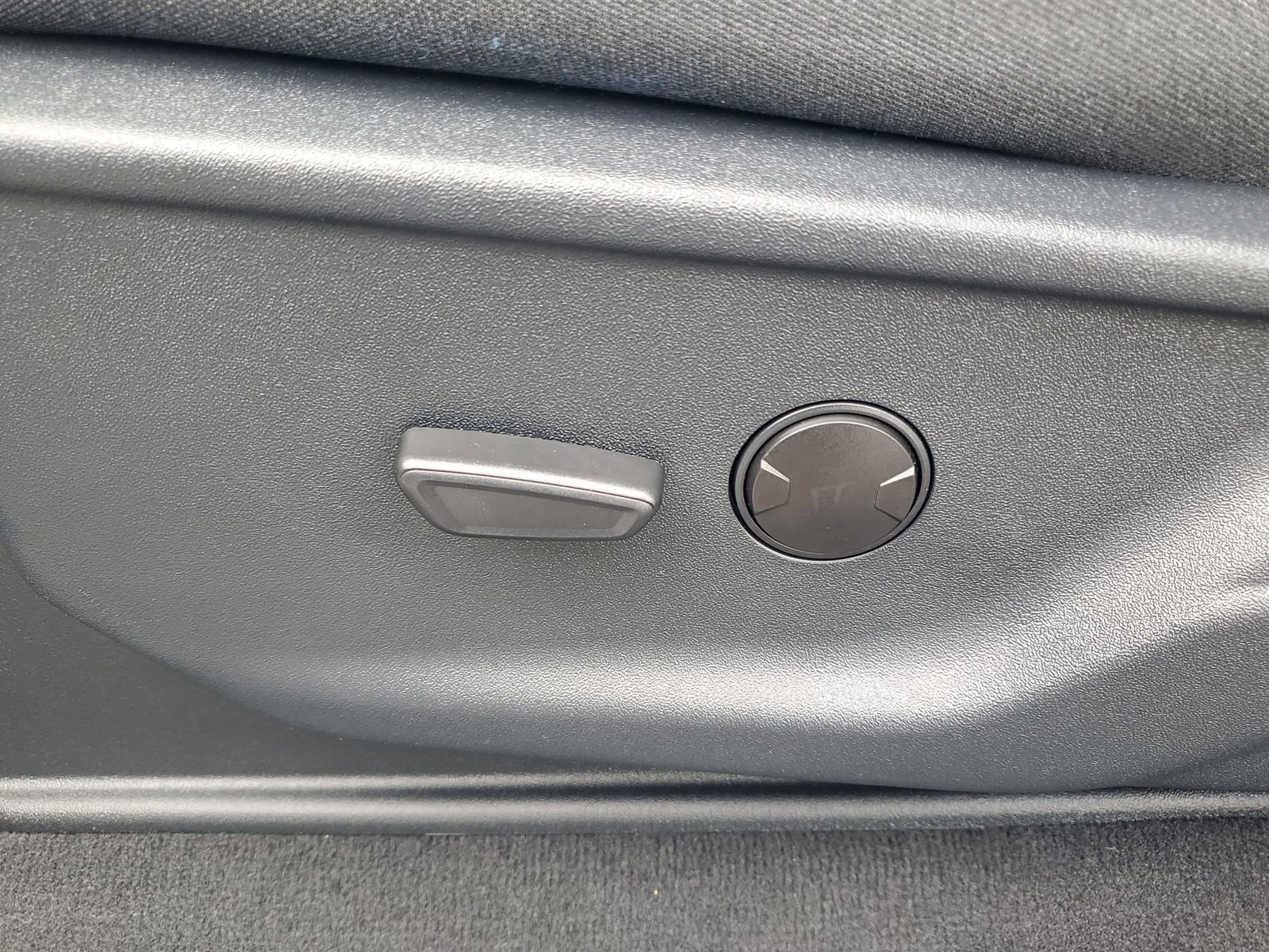 Certified 2025 Ford F350 XLT w/ FX4 Off-Road Package AWD/4WD image 12