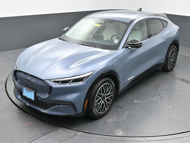 Certified 2024 Ford Mustang Mach-E Premium image 3