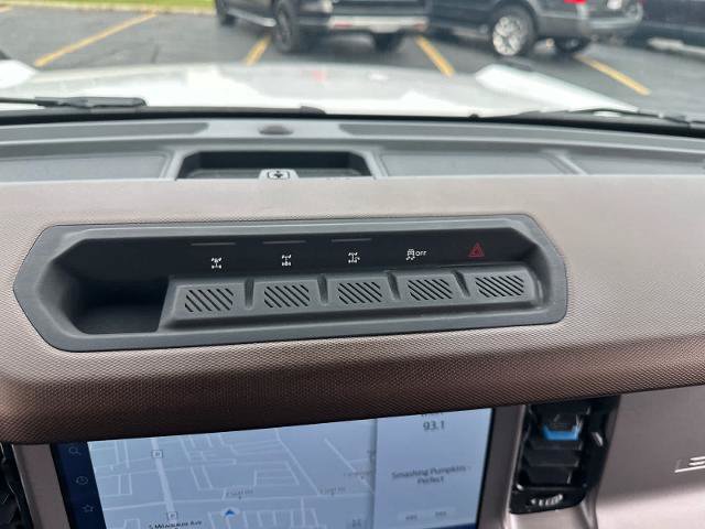 Certified 2023 Ford Bronco Outer Banks w/ Sasquatch Package AWD/4WD image 22