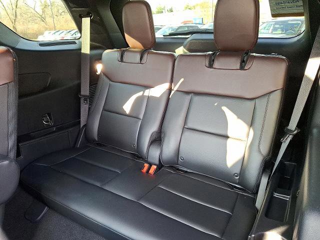 Certified 2021 Ford Explorer Platinum w/ Equipment Group 601A image 11