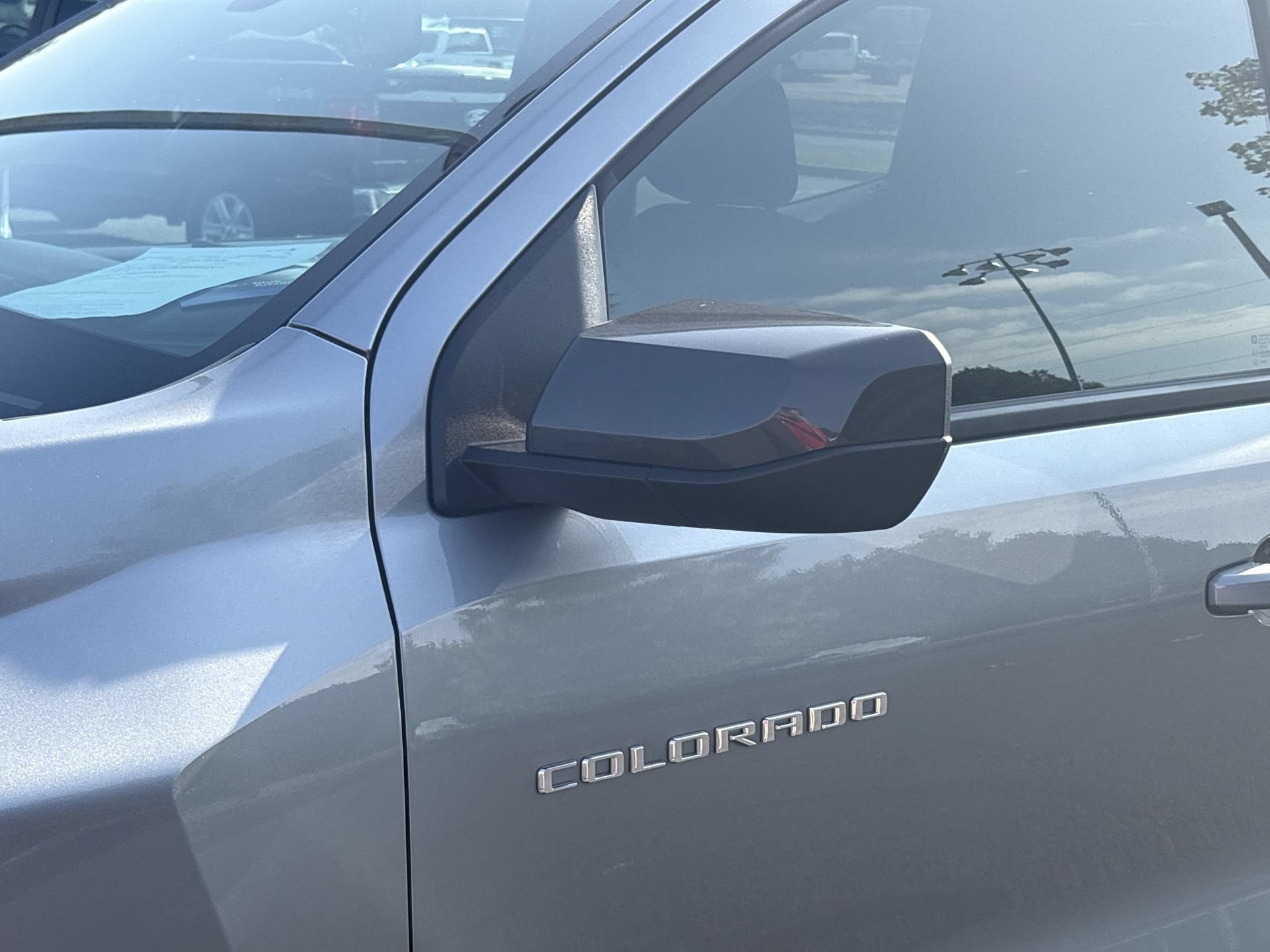 Used 2025 Chevrolet Colorado LT RWD image 26