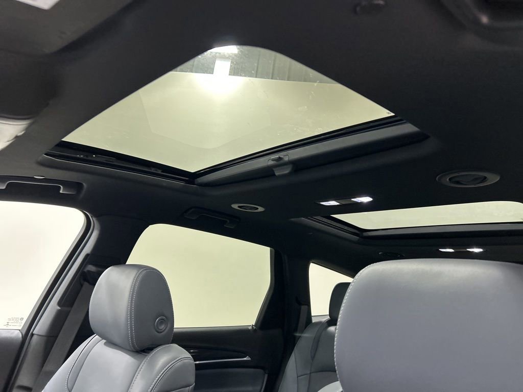 Used 2023 Buick Enclave Essence w/ Experience Buick Package image 24