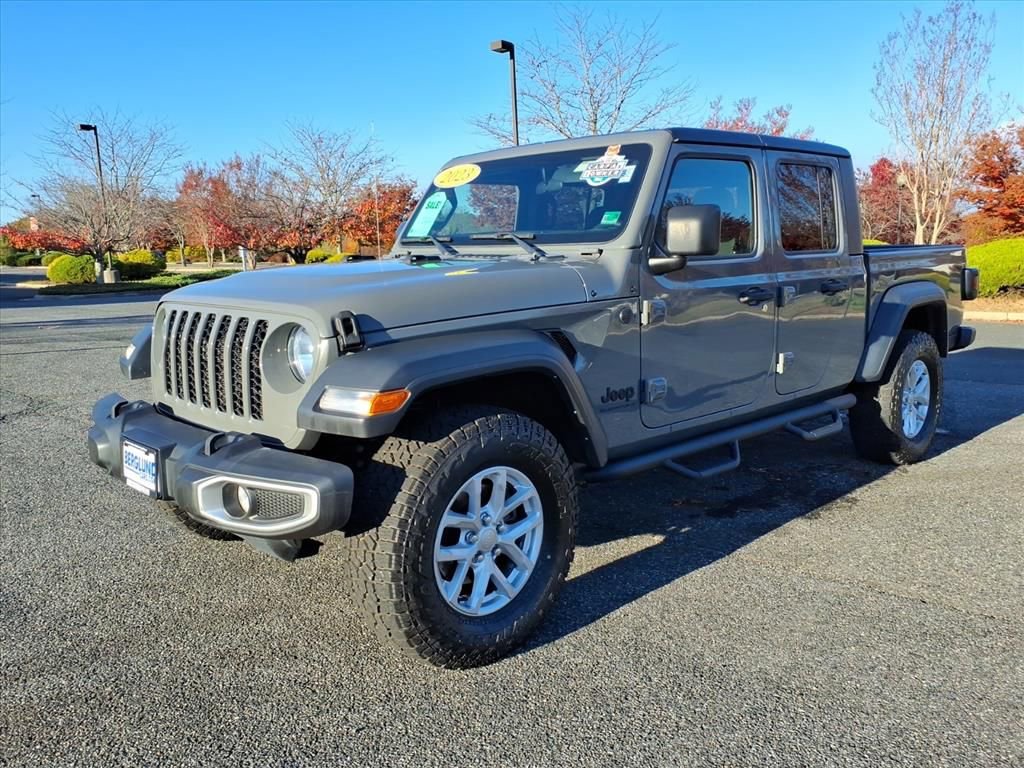 Used 2023 Jeep Gladiator Sport image 16