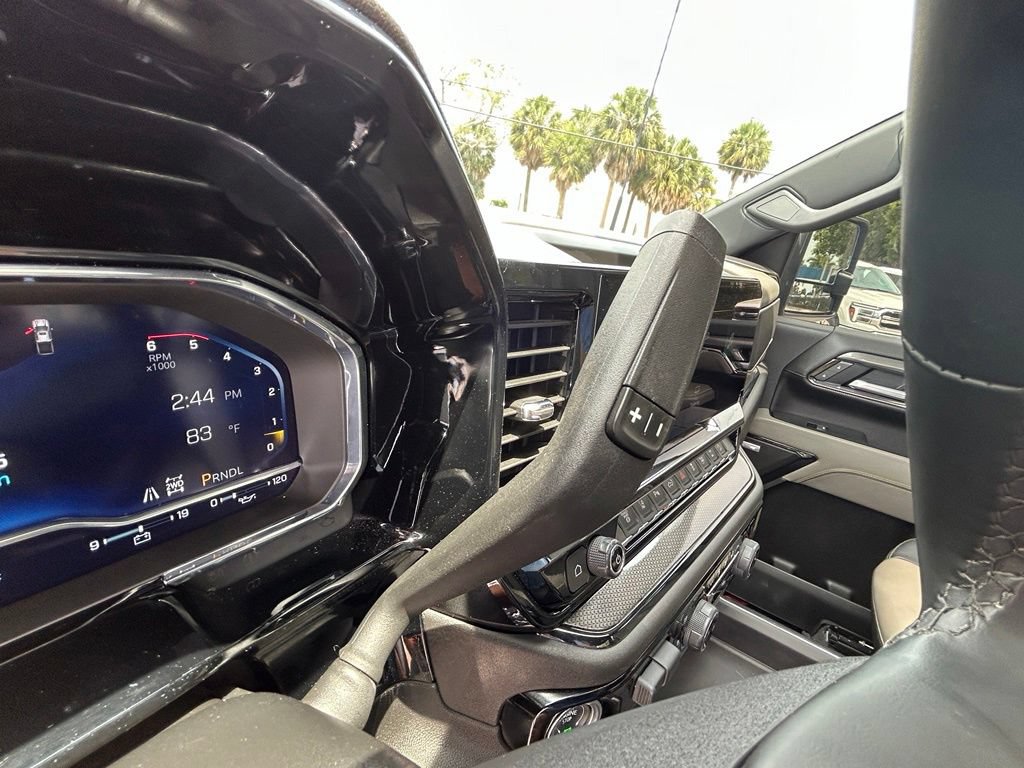 Used 2025 Chevrolet Silverado 2500 ZR2 w/ ZR2 Bison Edition AWD/4WD image 15