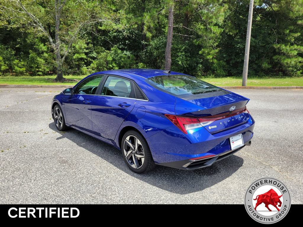 Used 2022 Hyundai Elantra Limited w/ Preferred Accessory Package FWD image 4