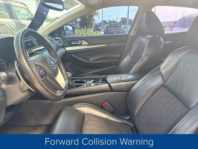 Used 2017 Nissan Maxima SR FWD image 8