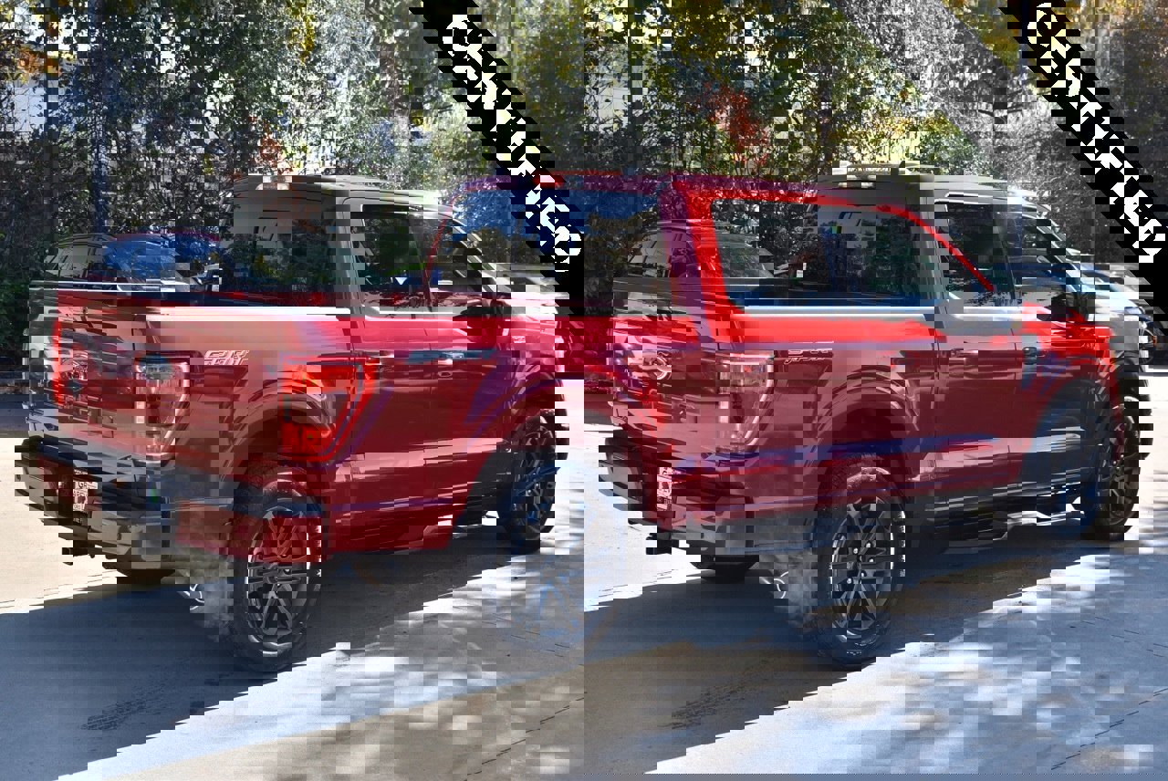 Certified 2022 Ford F150 XLT w/ Equipment Group 302A High image 7