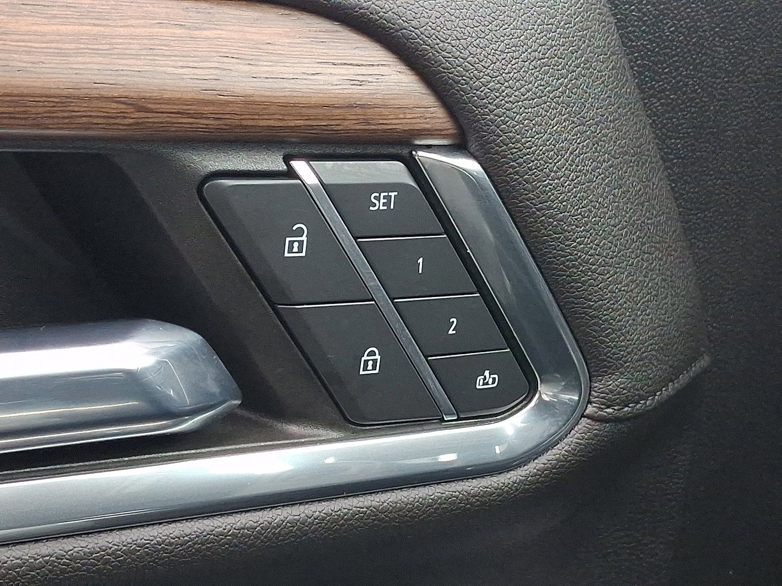 Used 2023 Chevrolet Silverado 1500 High Country w/ High Country Premium Package image 31