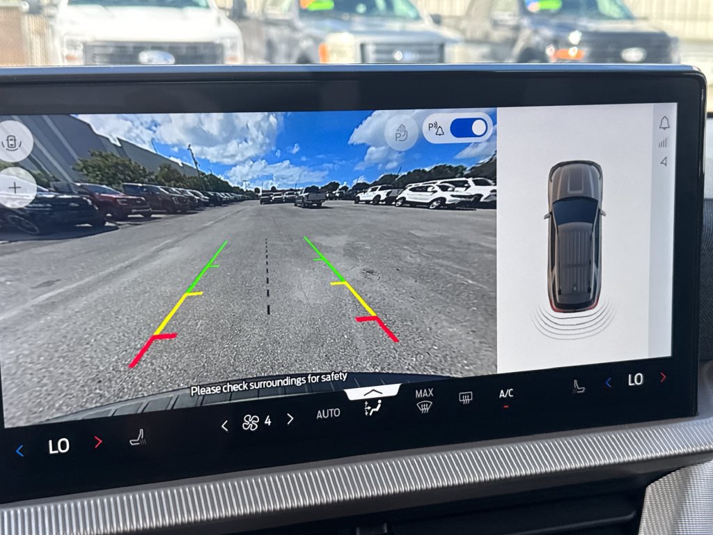 Certified 2025 Ford Explorer Active RWD image 22
