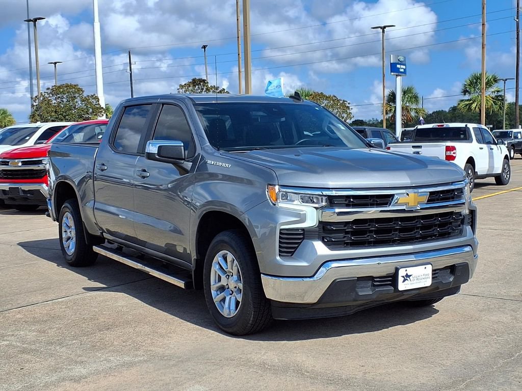 Used 2023 Chevrolet Silverado 1500 LT w/ Protection Package RWD image 7