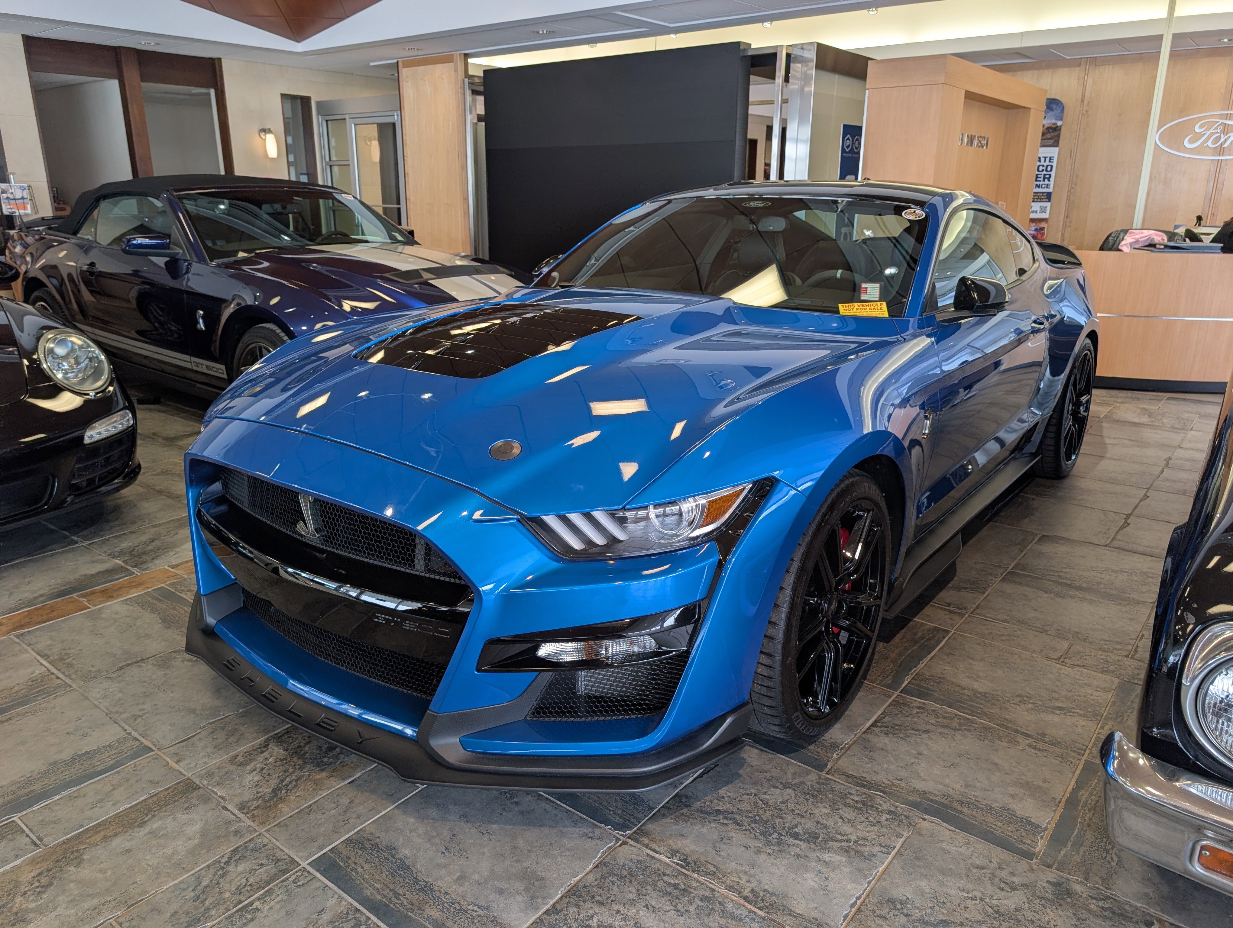 Certified 2021 Ford Mustang Shelby GT500 w/ Technology Package RWD image 6
