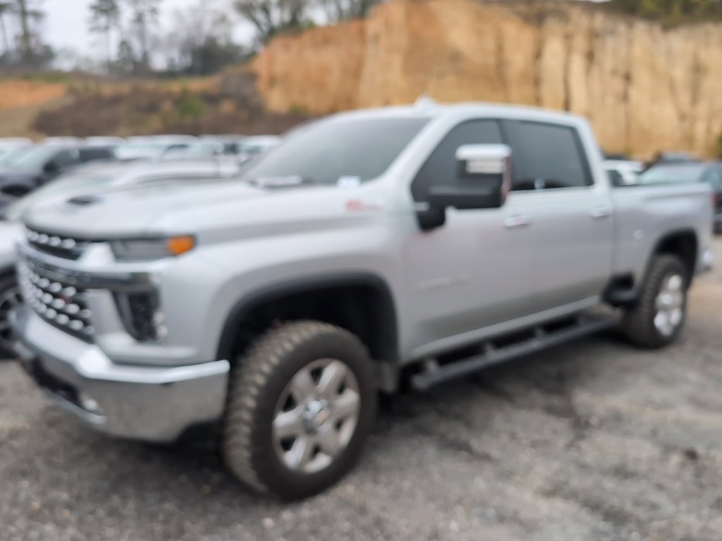 Used 2022 Chevrolet Silverado 2500 LTZ image 3