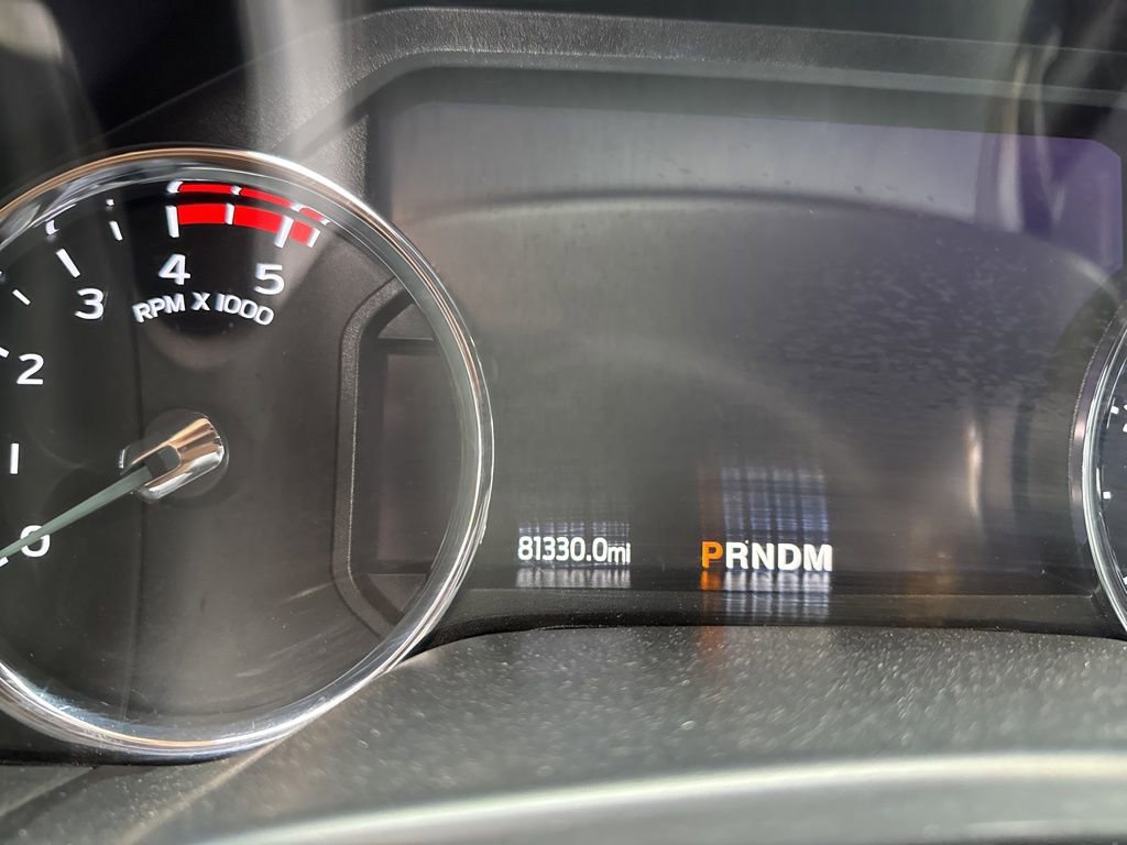 Certified 2022 Ford F350 Lariat w/ Lariat Value Package image 3