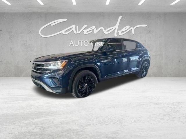 Used 2020 Volkswagen Atlas Cross Sport SE w/ Towing Package